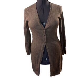 BCBG Maxazria Women’s Grey Long Sleeve  Button up Cardigan Pockets (Size Medium)